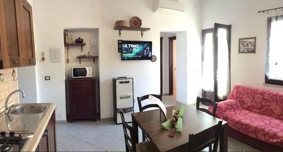 B&B Su Frori Arrubiu Teulada Ngoại thất bức ảnh