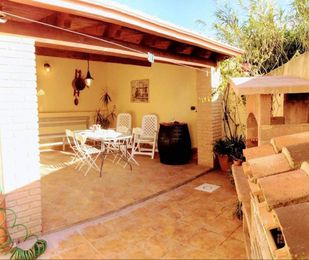 B&B Su Frori Arrubiu Teulada Ngoại thất bức ảnh