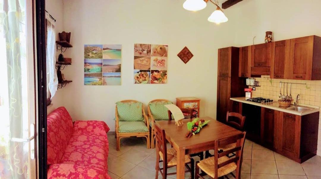 B&B Su Frori Arrubiu Teulada Ngoại thất bức ảnh